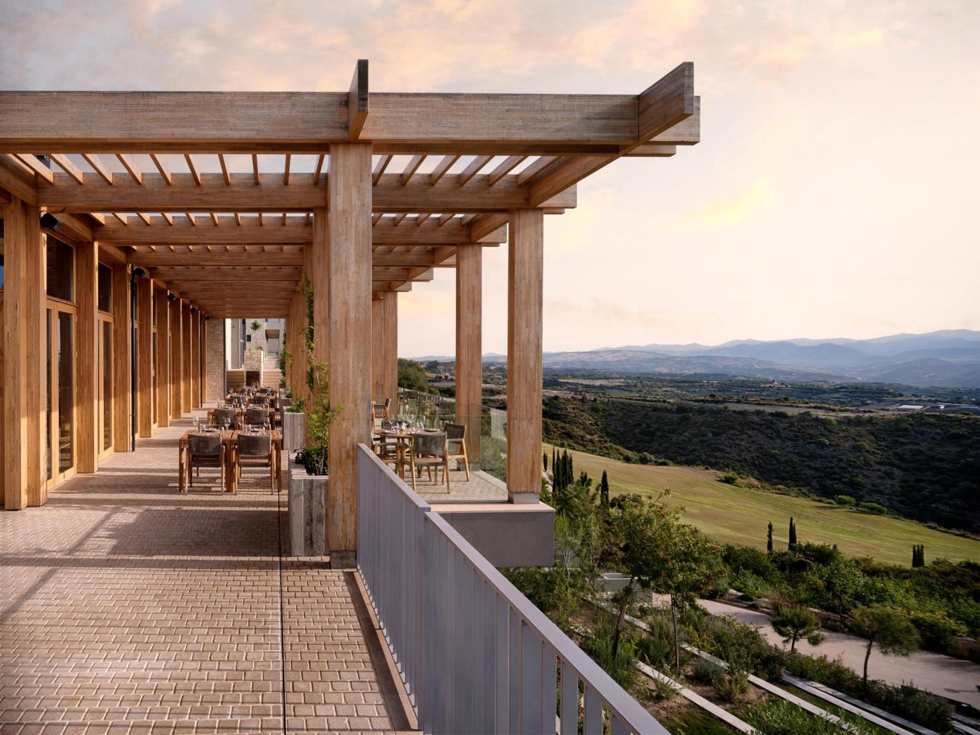 Minthis Resort Tsadha Esterno foto Pergola at the Four Seasons Hotel, Athens